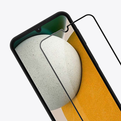 dan-chong-va-dap-glass-samsung-galaxy-a15-full-man